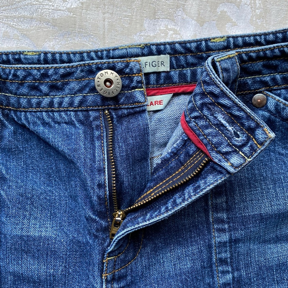 Tommy Hilfiger Hipster Flare Jeans - Picture 8 of 14